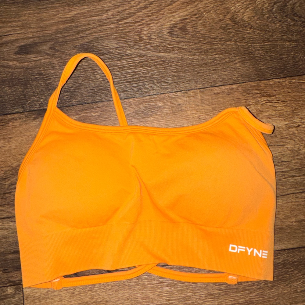 dfyne sports bra